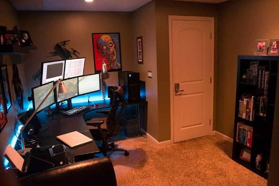Room decor for teenage gamer
