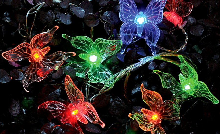 Guirlande de jardin en forme de papillons nocturnes