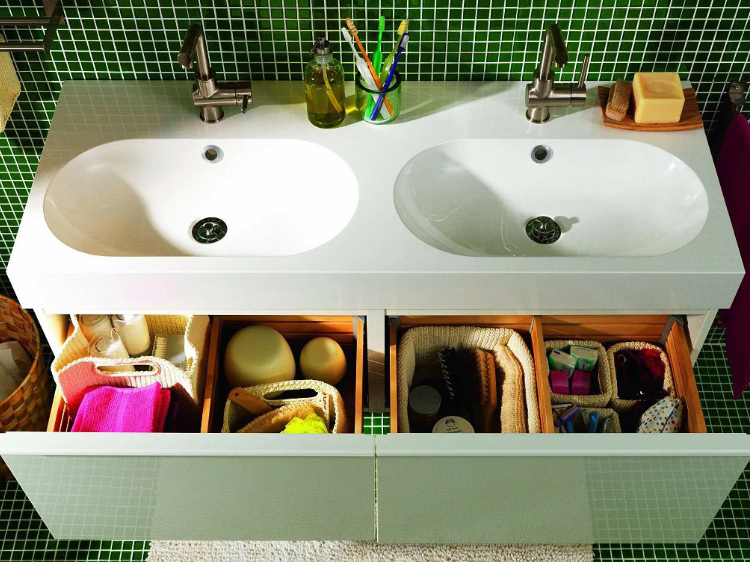 Storage systems can be placed under the sink