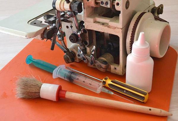 Care of sewing machines: how to clean and lubricate?