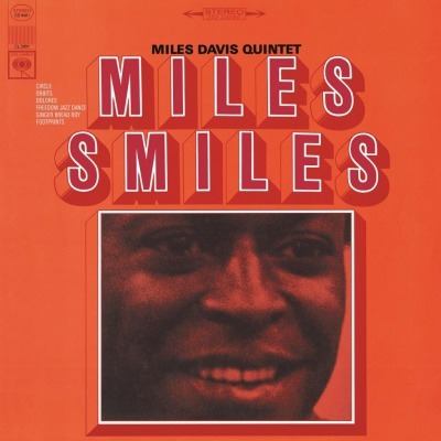 Vinyl record Miles Davis MILES SMILES (LP)