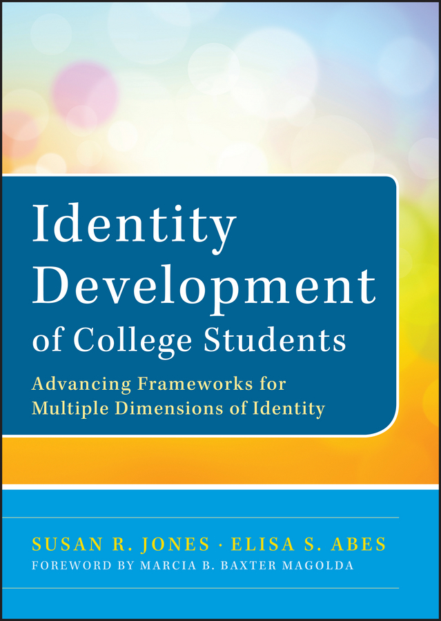 Razvoj identitete študentov. Napredni okviri za več dimenzij identitete