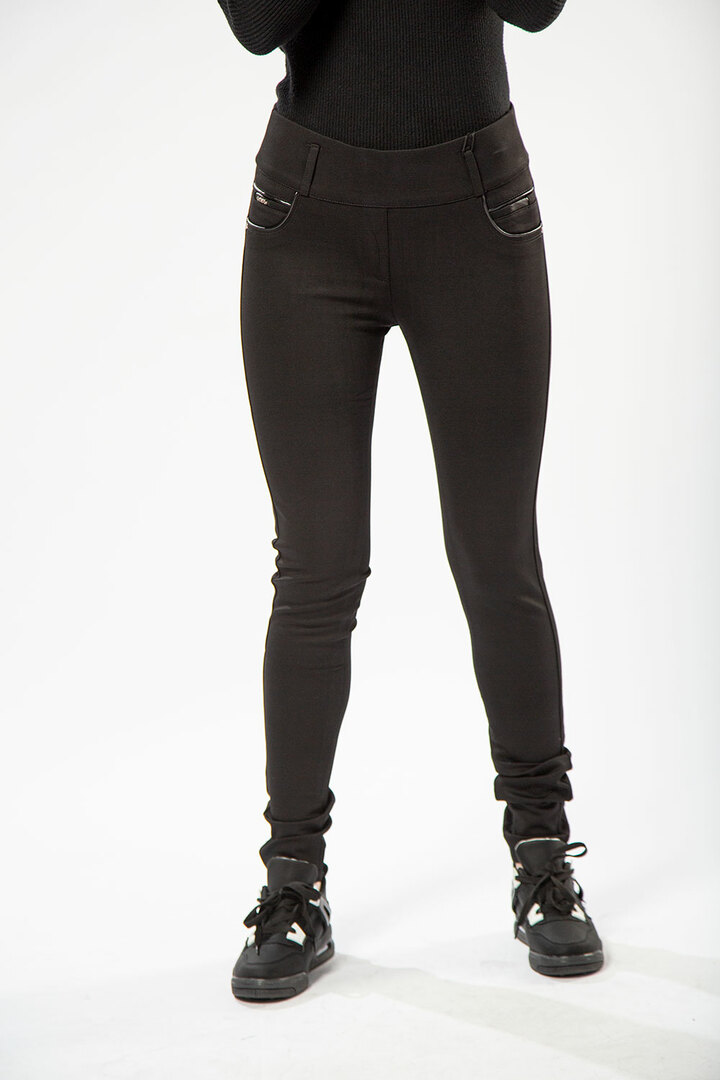 Bukser for kvinner isolert J.Y.D 670 + belte (28, svart)