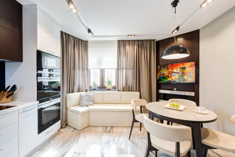 Kuchyňský obývací pokoj o rozloze 12 m2 m.
