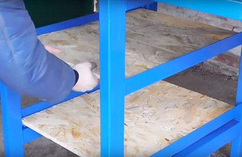 How to build a workbench with your own hands at no extra cost