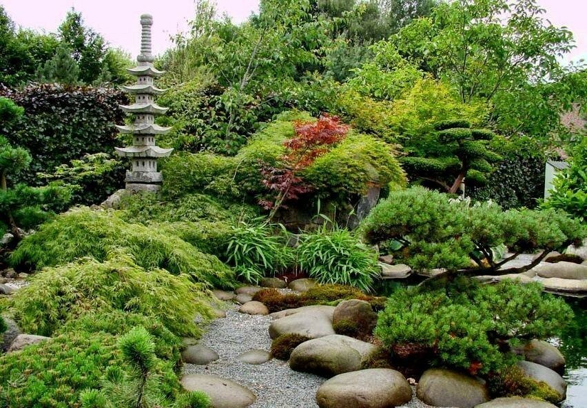 fotografija oblikovanja vrta v japonskem slogu
