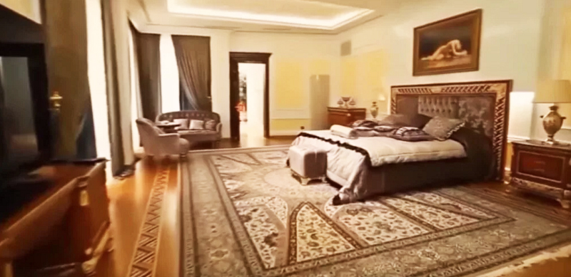 Luxury and gold in the palaces and estates of billionaire Alisher Usmanov