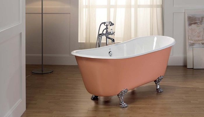 The height of the bath from the floor - with legs, standard, acrylic, cast iron, steel