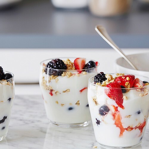 Yoghurt maken: zelfgemaakte recepten voor een yoghurtmaker, thermoskan, multicooker