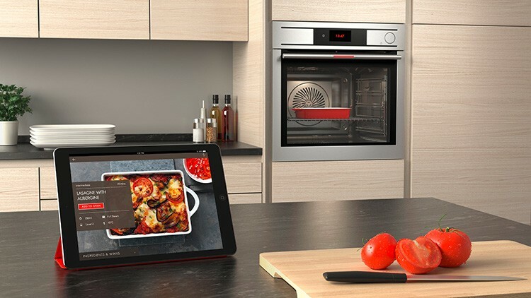 Moderne ovenmodellen zijn uitgerust met de mogelijkheid om te bedienen vanaf een tablet of smartphone