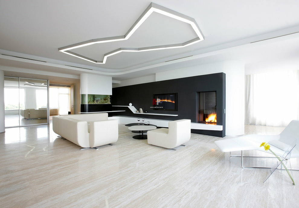 Valge mööbel minimalistlikus stiilis elutoas