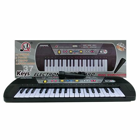 Synthesizer 37 keys battery powered with microphone
