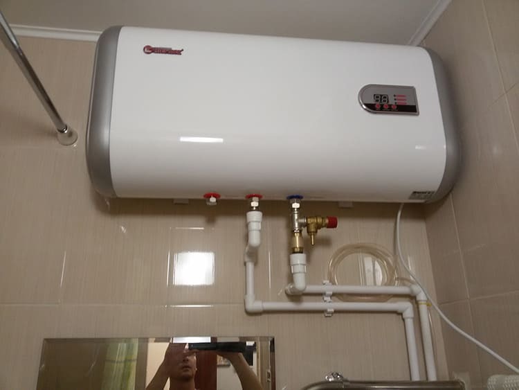 The updated installation of the boiler allows you to pour out all the liquid from the water heater in a few minutes
